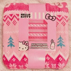 Hello Kitty Holiday Silk Touch Faux Shearling Throw Blanket